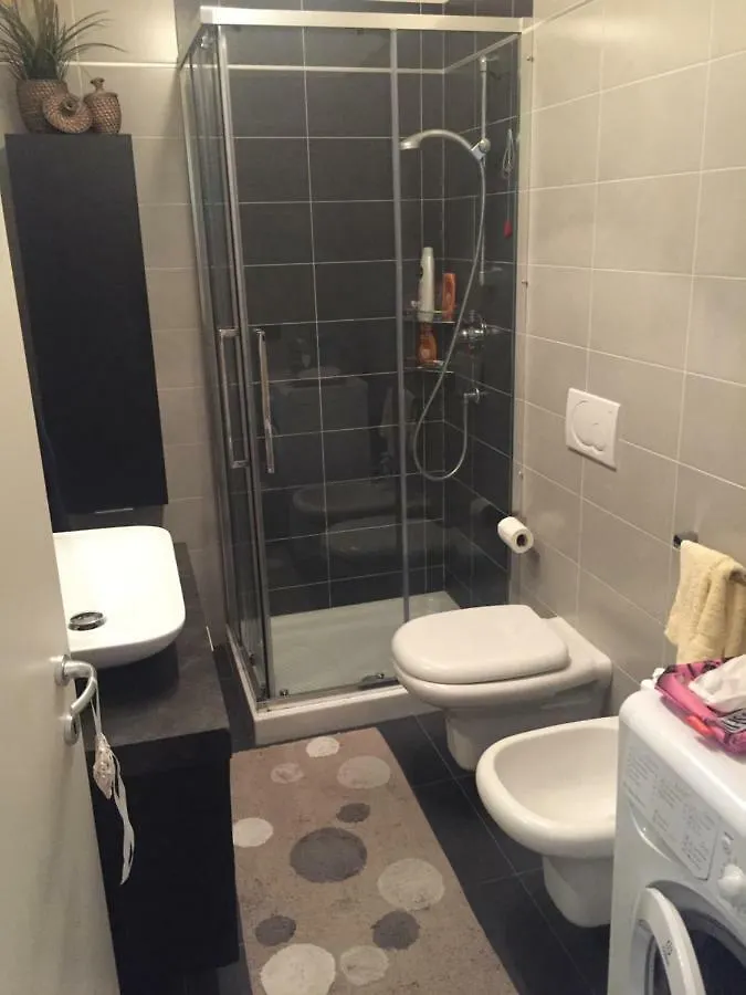 מאלצ'סינה Casa Ari Apartment
